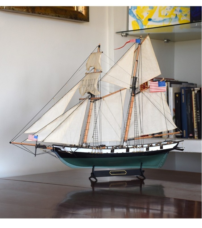 Coffret cadeau avec maquette, peinture et outils : Schooner Harvey